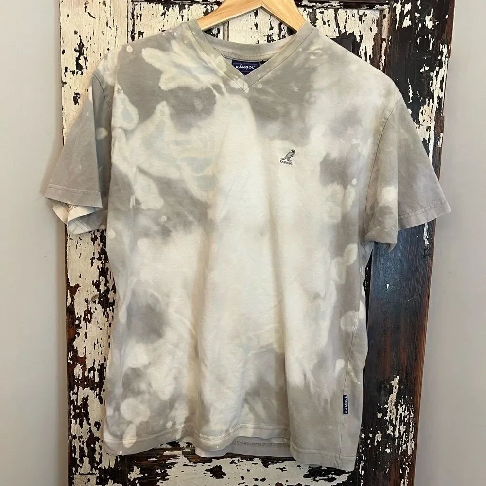 Customized men’s one of a kind Kangol V-neck T-shirt. Size L.